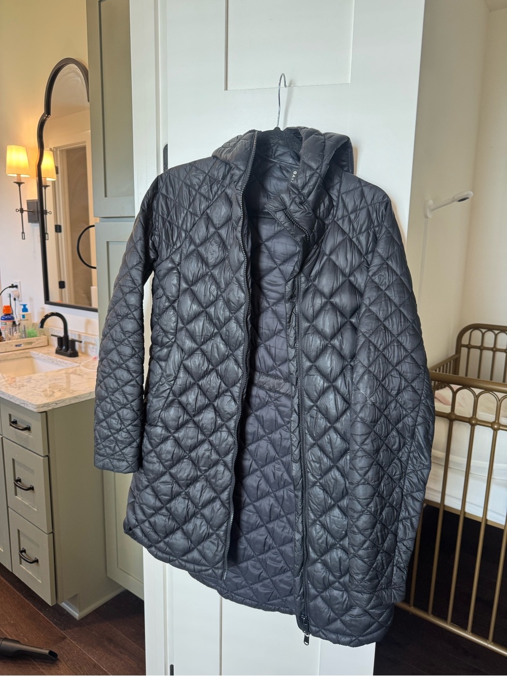 Athleta Black Quilted Hooded Puffer Coat